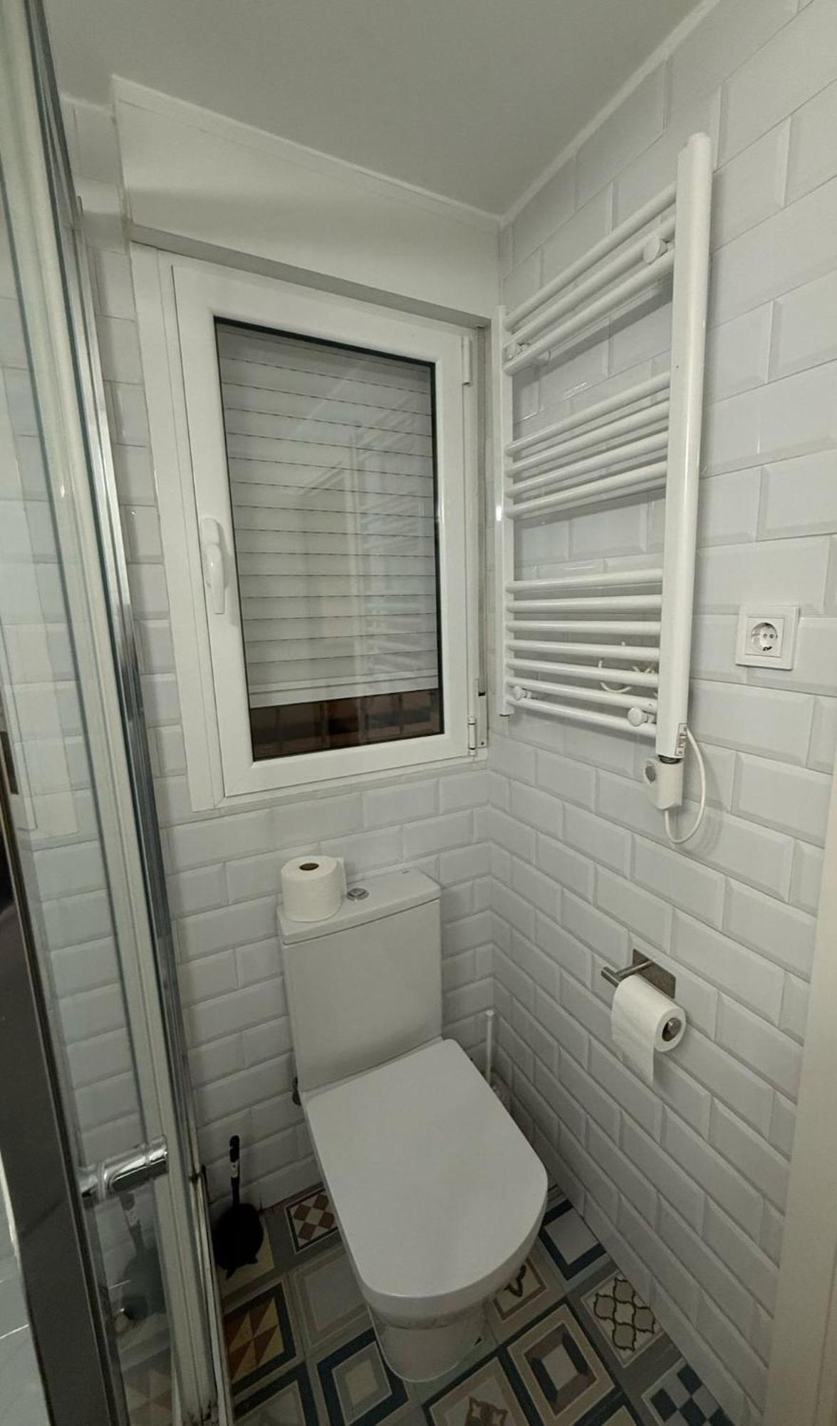 Encantador Centrico Y Equipado Apartment Madrid