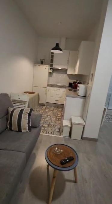 Encantador Centrico Y Equipado Apartamento Madri